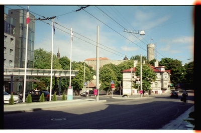 Paldiski maantee Tallinnas  similar photo