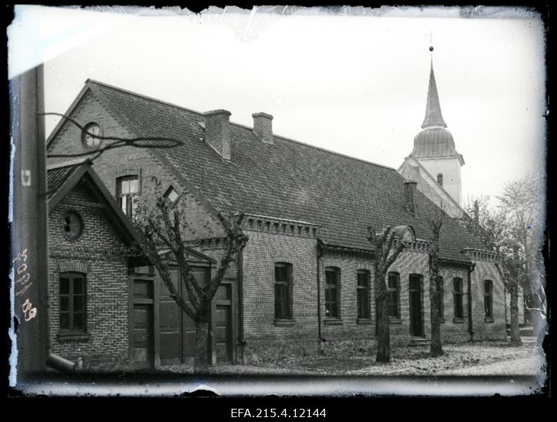 Viljandi Jaani kiriku pastoraat (Pikal tänaval).