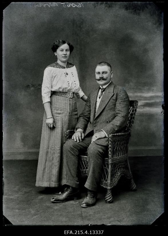 Woldemar Berkis abikaasaga Sürgaverest.