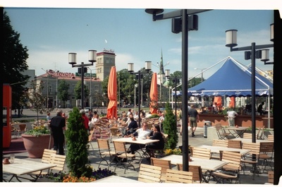 Välikohvik Tallinnas Viru Keskuse ees  similar photo