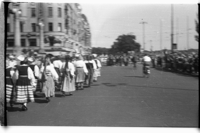 Eesti laulupeo rongkäik Stockholmis