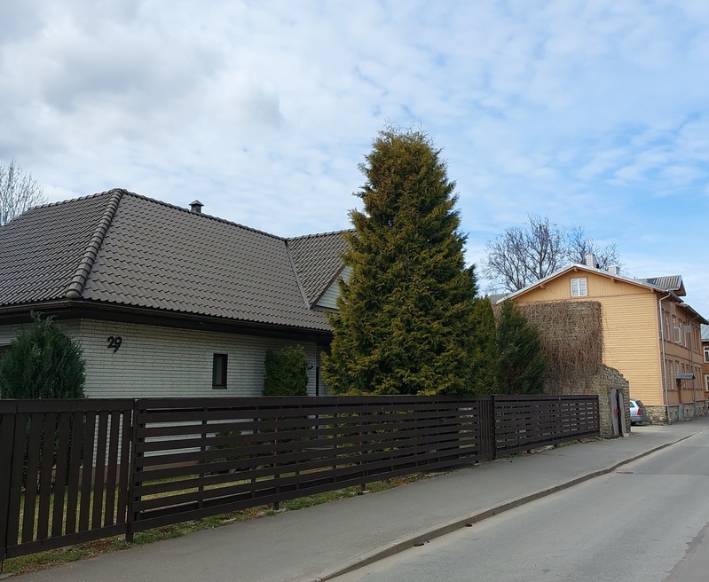 Pelgulinn: Lenderi tüüpi elamu Rohu 29 rephoto