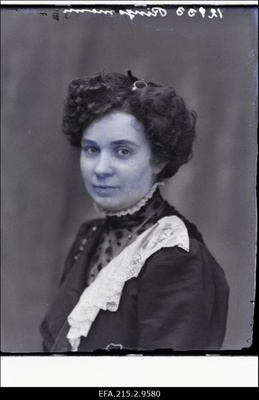 Ringsmann.  similar photo