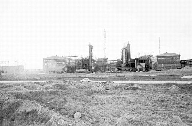 Kohtla-Järve põlevkivitöötlemise Kombinaadi mineraalväetisetehas.