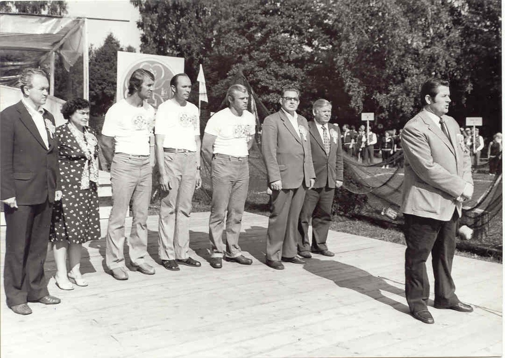 XXIII suvespartakiaad. Kõneleb Saaremaa LPTK direktor Ahti Viilup