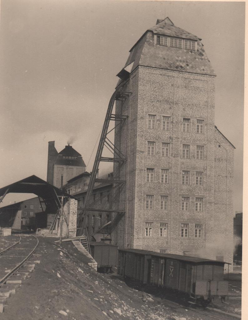 Kohtla-Järve õlivabrikud