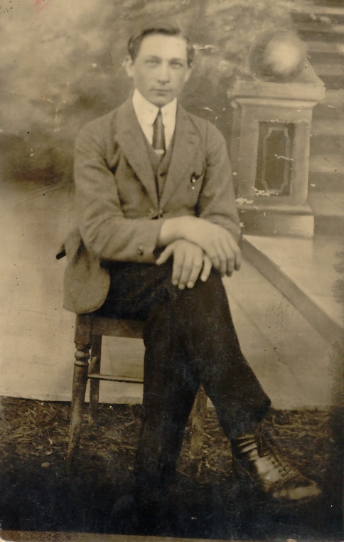 Imavere Ühispiimatalituse esimene meier Liivakivi