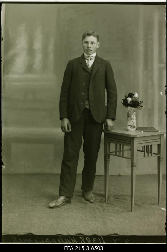 Kiilaspea, Enn - õpetaja Aidus, laulukooride ja orkestrite juht.