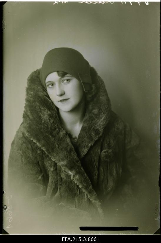 Laid, Milvi - eesti lauljatar, aastail 1927- 1944 Estonia teatri operetiprimadonna.