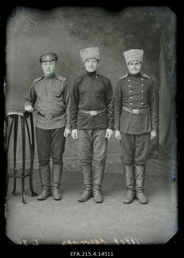 Grupp sõjaväelasi, (foto tellija Klokoff [Klokov]).