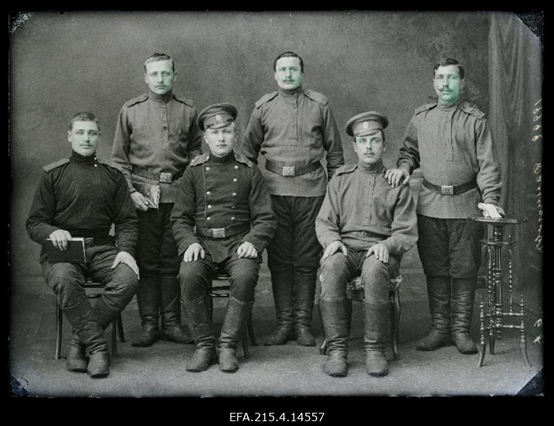 Grupp sõjaväelasi, (foto tellija Daniloff [Danilov]).