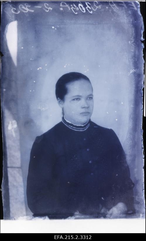 Maali Sang.