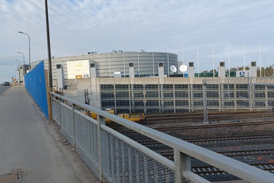 Leijona-aukio, Veturitie 13. Keski-Pasilassa sijaitseva monitoimihalli Hartwall Arena, suunnittelija KVA Arkkitehdit 1995-2004. rephoto