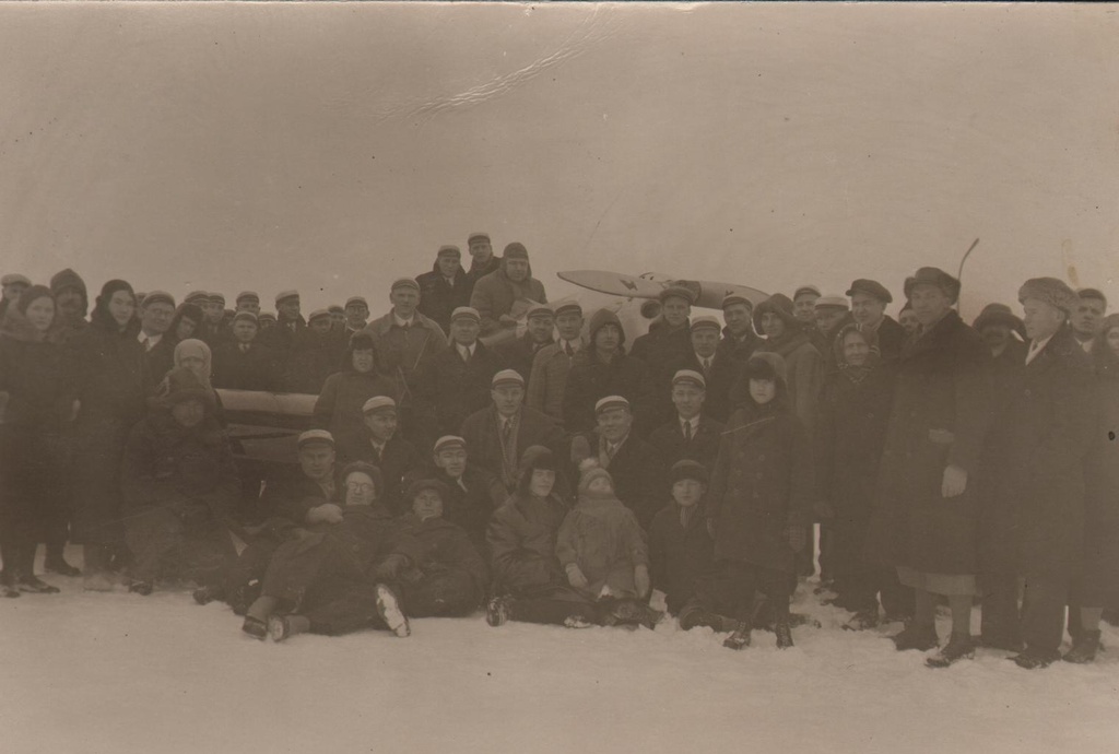 Ungern-Sternbergi lennuk Viljandist, Õisu järvel