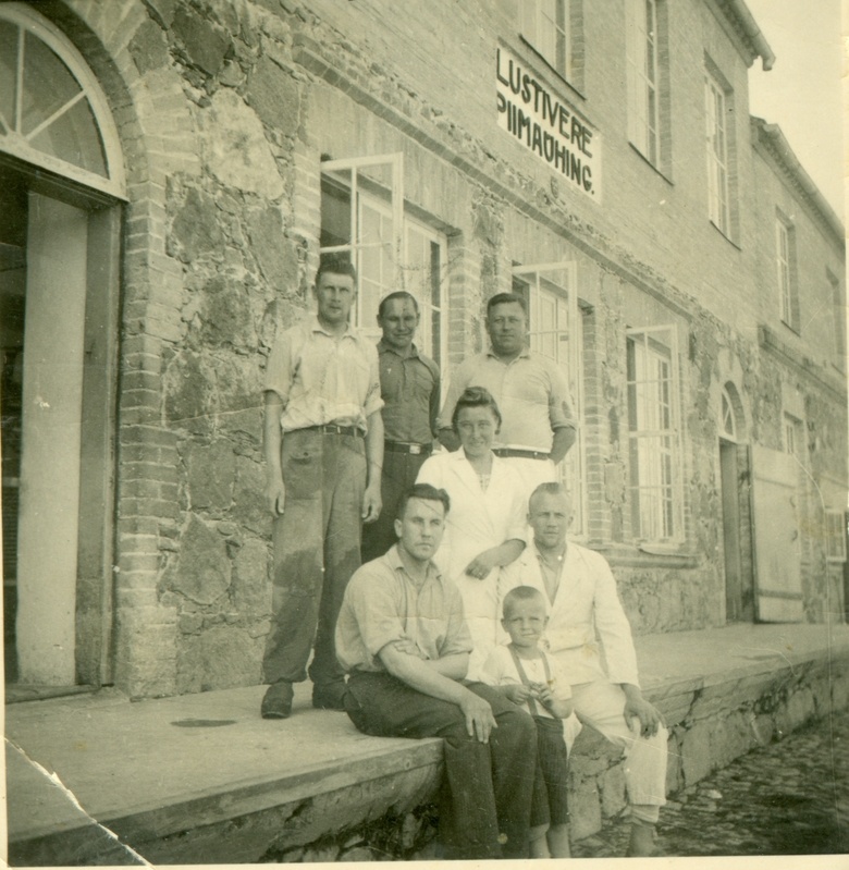 Lustivere meierei töötajad Saksa okupatsiooni ajal