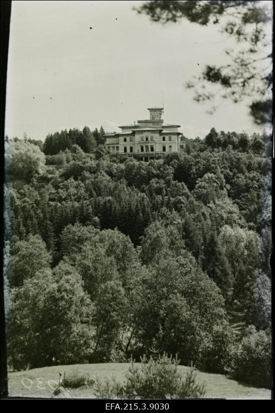 Vaade Oru lossile Toilas.