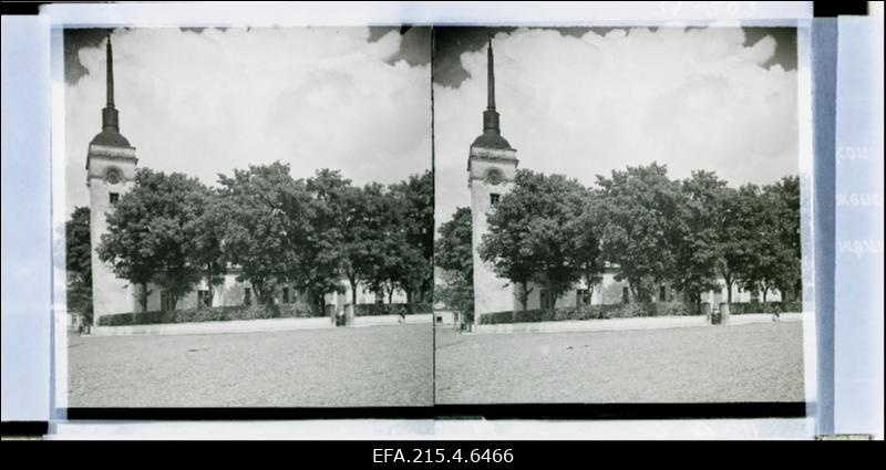 Vaade Kuressaare kirikule.