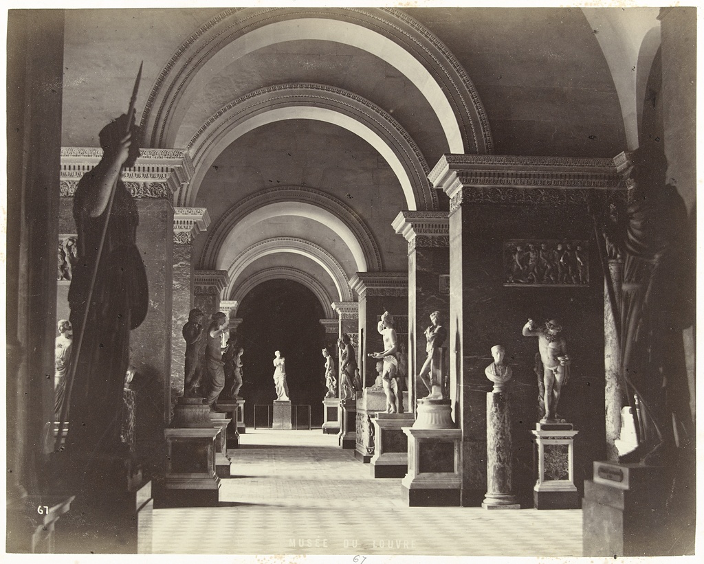 Een gallery in het Louvre