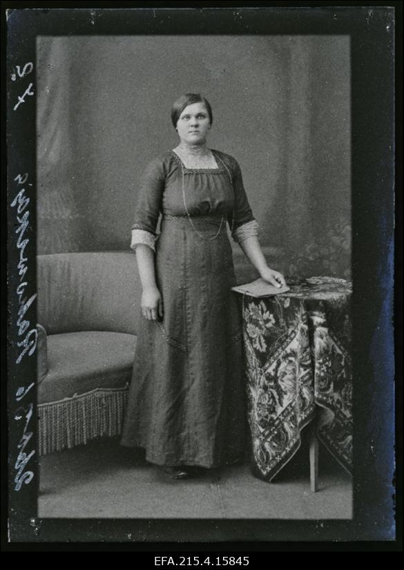 Wera Rahowskaja (Vera Rahovskaja) Õisust, Rebase talust.