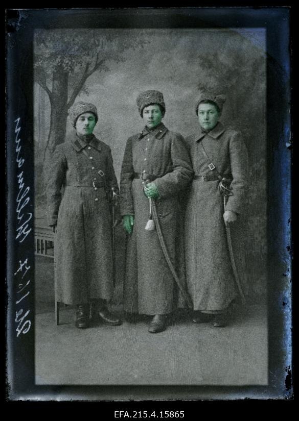 Grupp sõjaväelasi, (foto tellija Villmann).