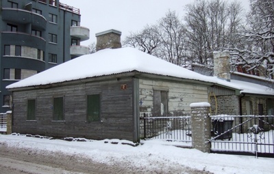 Next building of Kadrioru pharmacy, 19th century.  similar photo