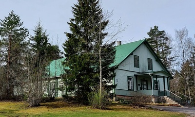 Iisaku seltsimaja. rephoto