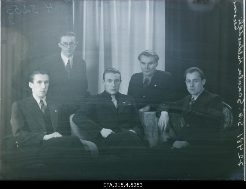 Viljandi spordiühingu Sakala kuldmedali võitnud teatejooksu meeskond.