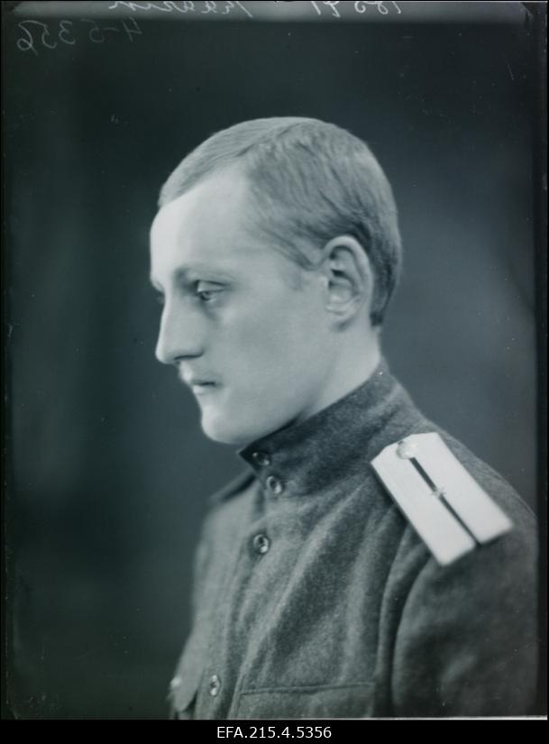 Vene maakaitseväe lipnik Theodor Käärik.