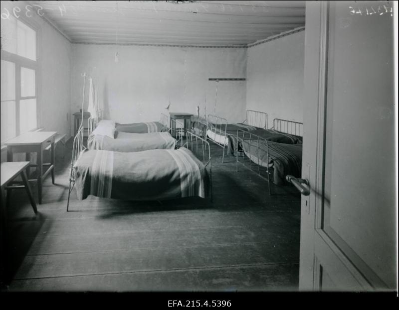 Viljandi linna ja maakonna haigla üks palateid.