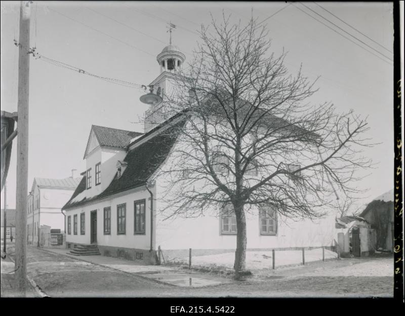 Viljandi Linnavalitsuse hoone.