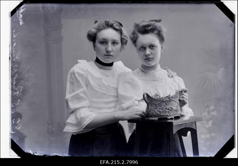 Puskar ja Lindeberg.