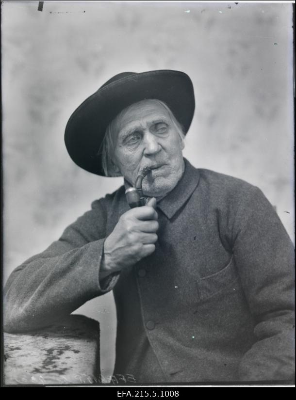 [Riet, Hans - puusepp, Viljandi fotograafi Jaani Rieti isa].