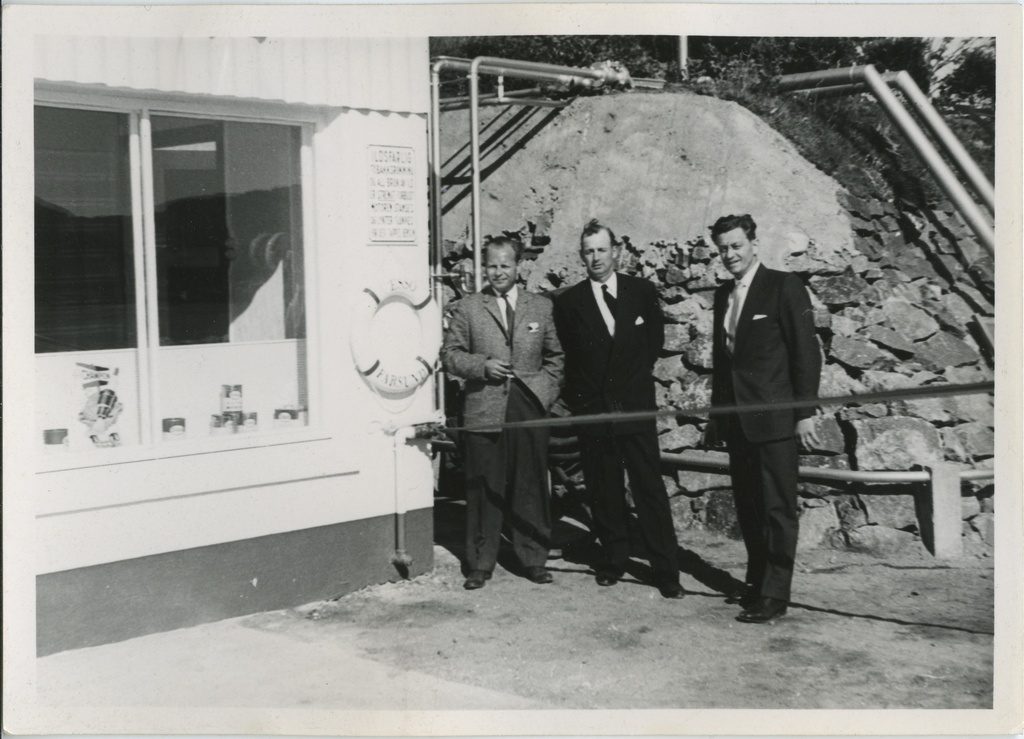 Esso Hydrogenanlegg, Farsund. Kalleberg, Reinertsen, Varvin.