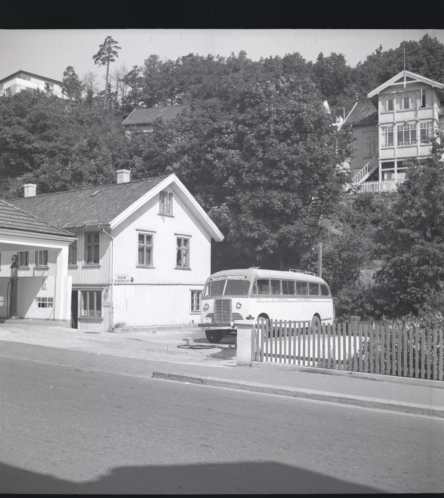 Bensincentralen Drosjene, Arendal.