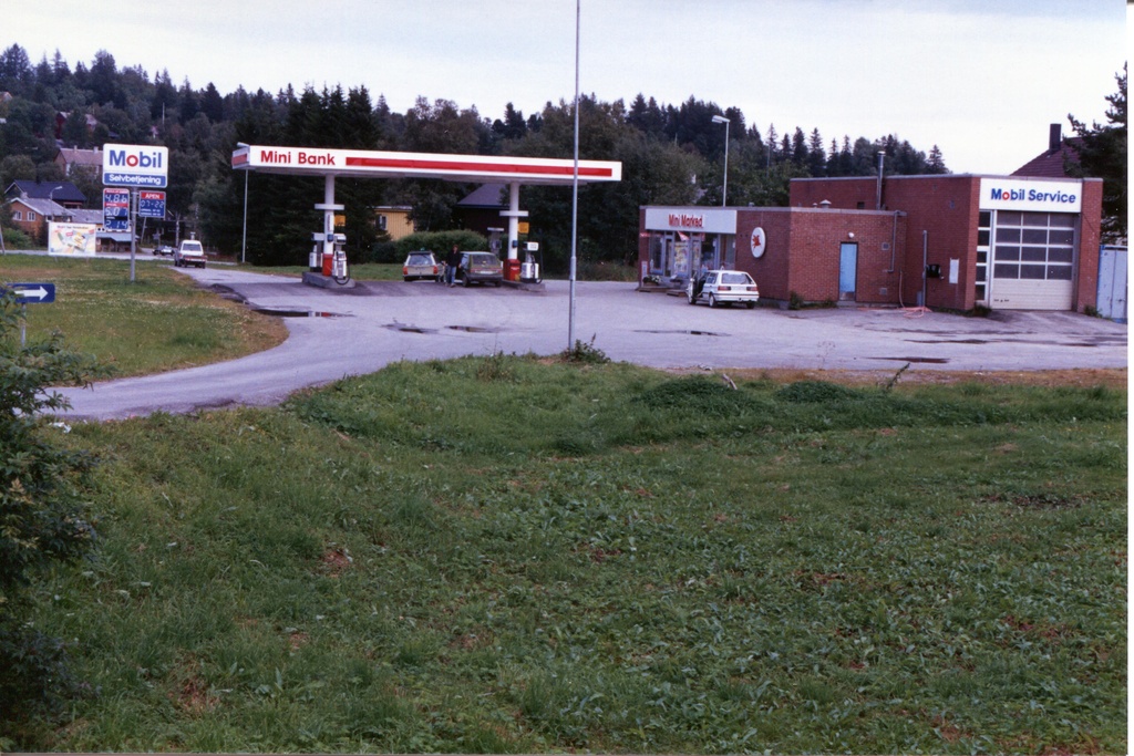 Bensinstasjon. General Bangs Vei 56