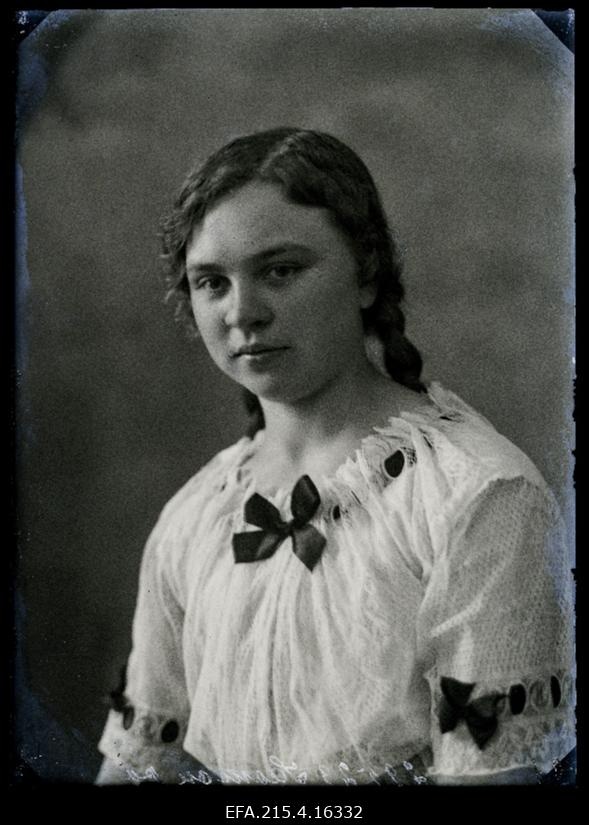 Lidia Samon [Saamon].