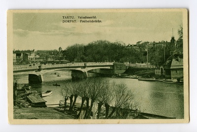 Vaade Tartu Vabadusesillale ja Emajõele  duplicate photo