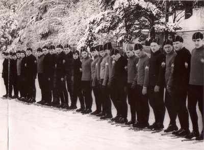 "Kalevi" kiiruisutajad Nelijärvel  similar photo