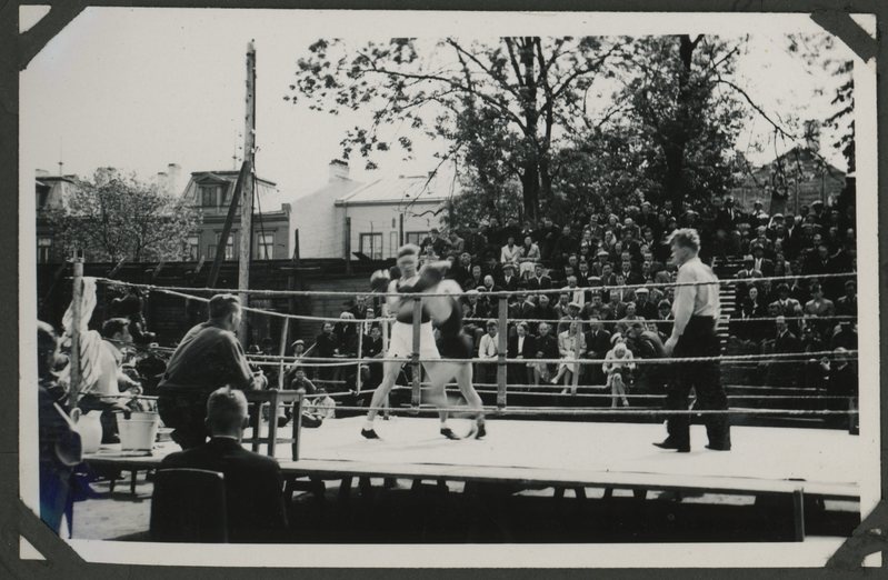 Poksikohtumine Eesti töölisspordi võistlustel Kalevi väljal