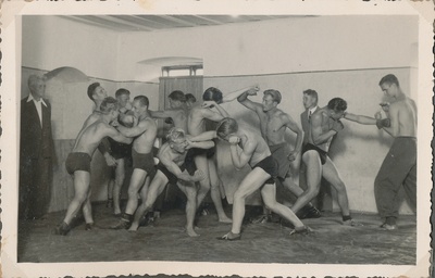Spordiselts "Tuleviku" poksikursused Viljandis  duplicate photo