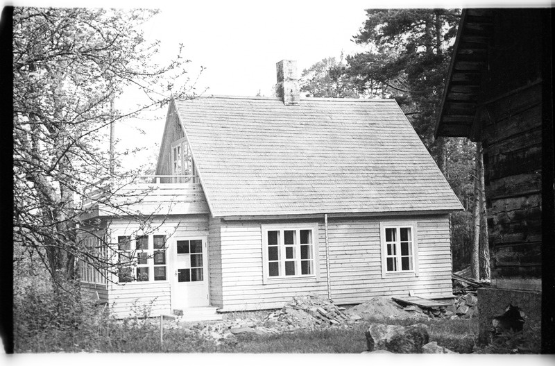 Elamu, Altja, Silla talu