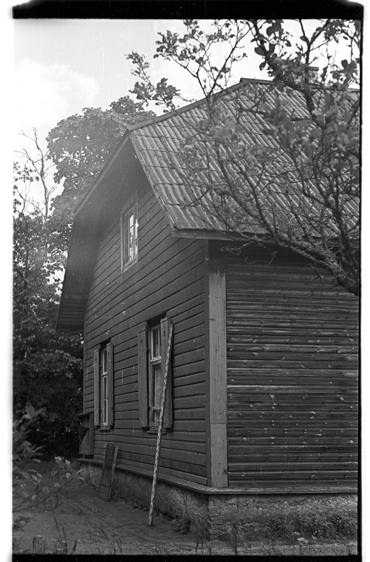 Võhma koolimaja (Lahemaa)