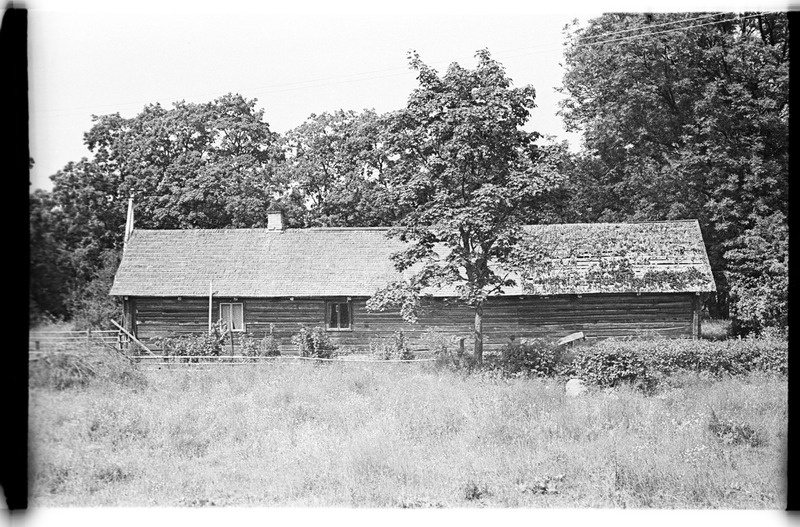 Elamu-ait, Tõugu (Lahemaa), Jürirahva talu