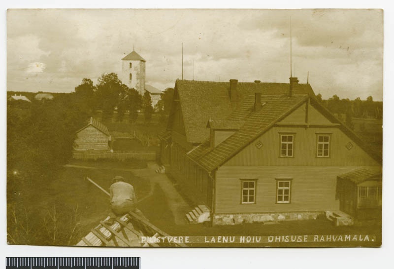 fotopostkaart, Pilistvere khk, Pilistvere Laenu ja Hoiu Ühisuse rahvamaja, eemal kirik, u 1930