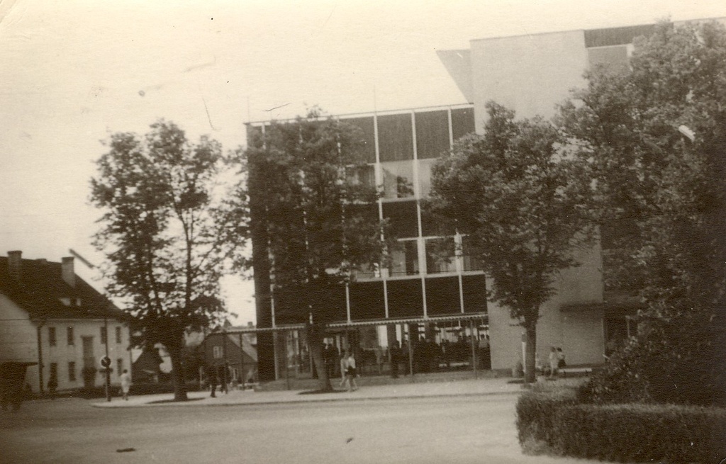 Paide restoran-kauplus-söökla