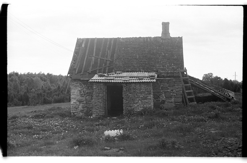 Elamu, Muuksi, Ussimäe talu