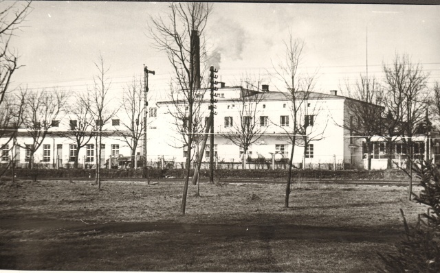 foto, Paide Piimakombinaadi hoone Türil 1975.a.