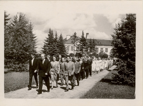 foto, noorte suvepäevad Türil 1950-ndate a. lõpus-60-ndate alguses