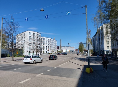Lauttasaarentien alkupäätä ja Lauttasaaren silta. rephoto