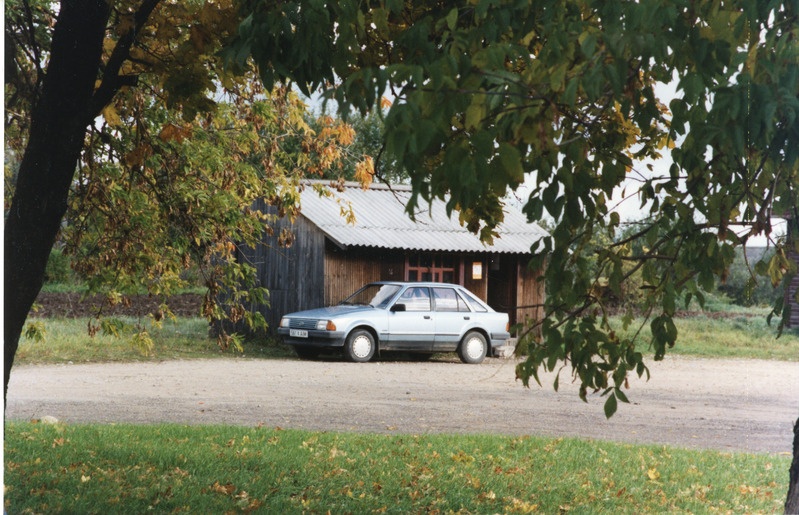 Taara ja marjade kookuostu kiosk Iisakus